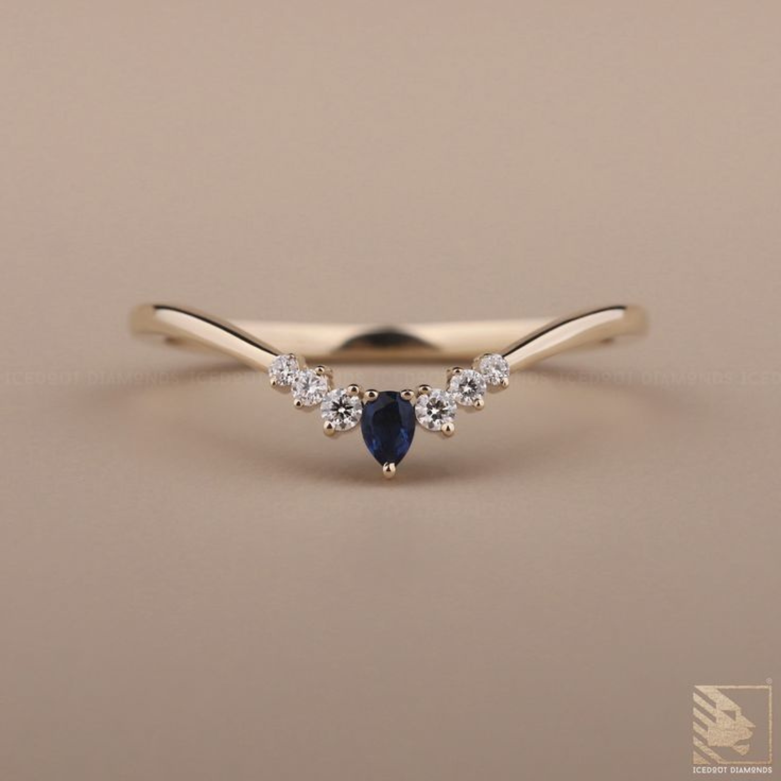 Emerald Vintage Ring